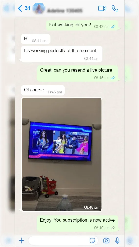 WhatsApp customer review screenshot